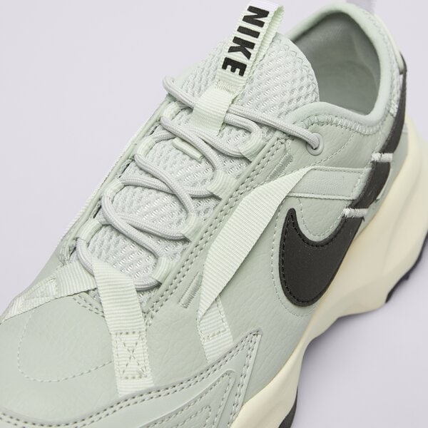 Дамски маратонки NIKE TC 7900 dd9682-004 цвят зелен