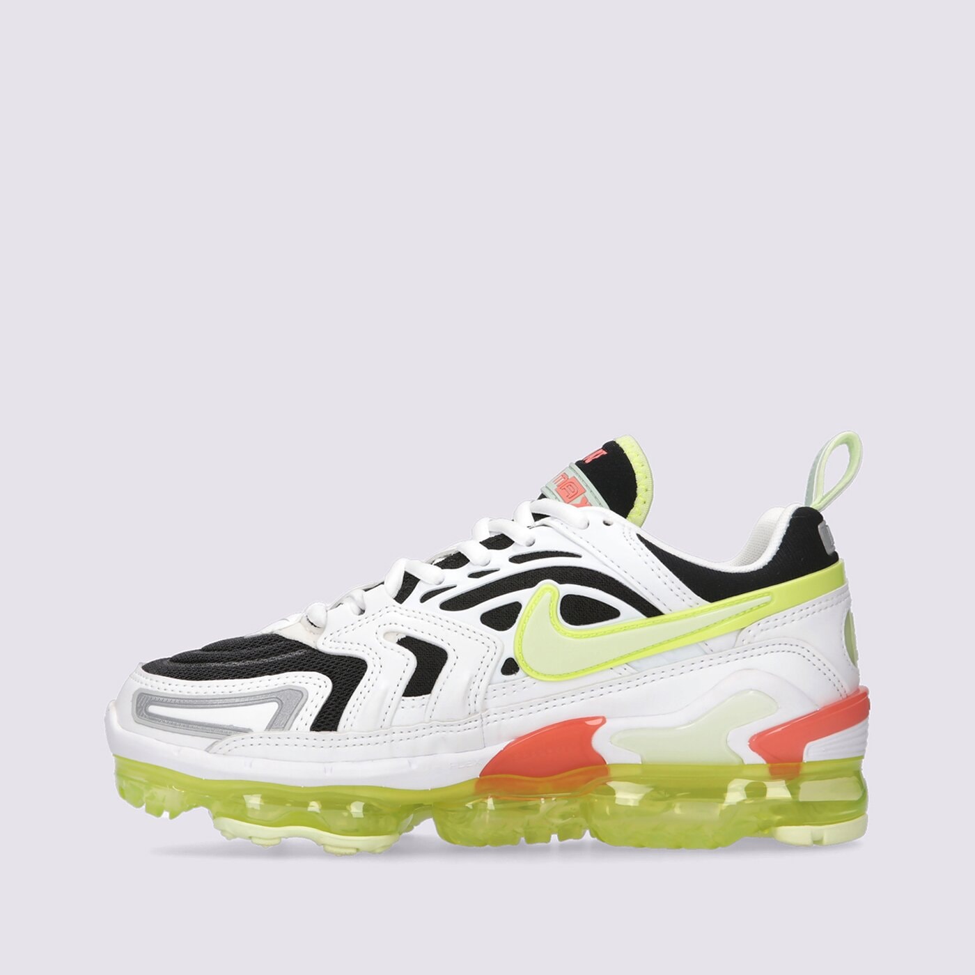 Дамски маратонки NIKE AIR VAPORMAX EVO dc9222-101 цвят бял