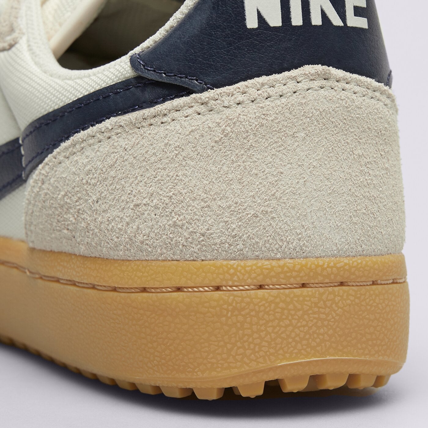 Мъжки маратонки NIKE FIELD GENERAL hf3165-102 цвят бял