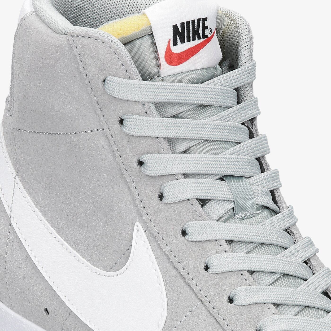 Мъжки маратонки NIKE BLAZER MID '77 SUEDE ci1172-004 цвят сив