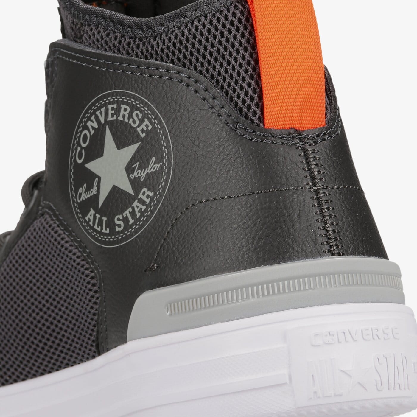 Мъжки маратонки CONVERSE CHUCK TAYLOR ALL STAR ULTRA 172905c цвят сив