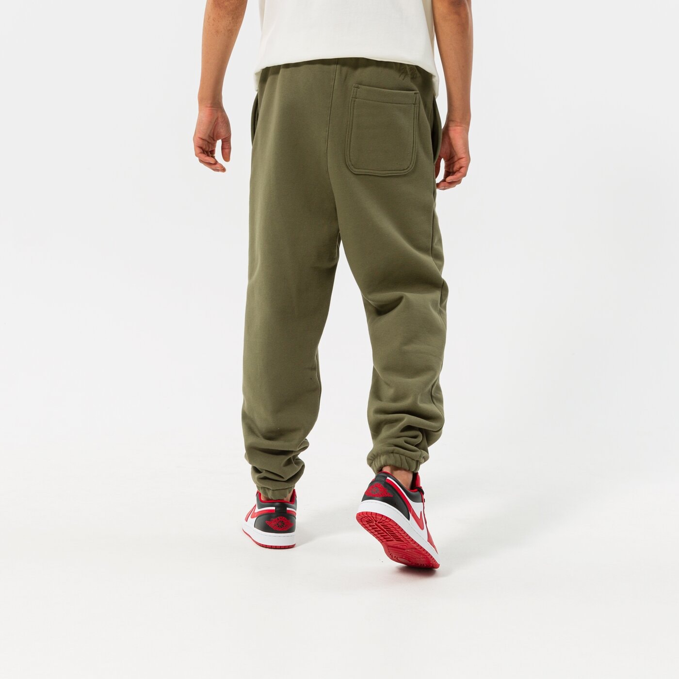 Мъжки панталони JORDAN ПАНТАЛОНИ ESSENTIAL JOGGERS da9820-222 цвят каки