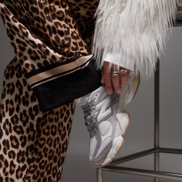 Дамски маратонки NEW BALANCE U9060AUB u9060aub цвят сив