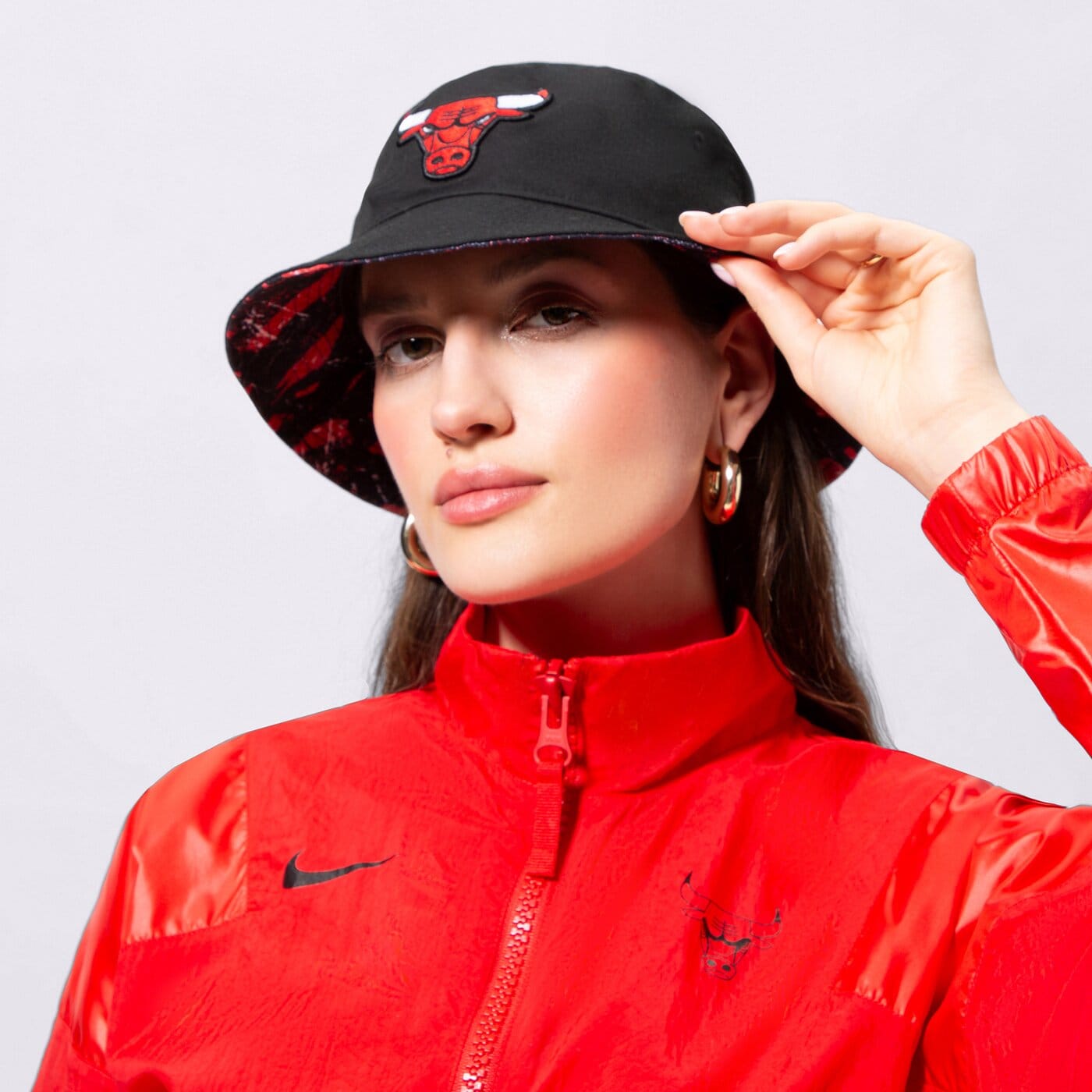  NEW ERA ИДИОТКА PRINT INFILL BUCKET BULLS CHICAGO BULLS 60298694 цвят черен