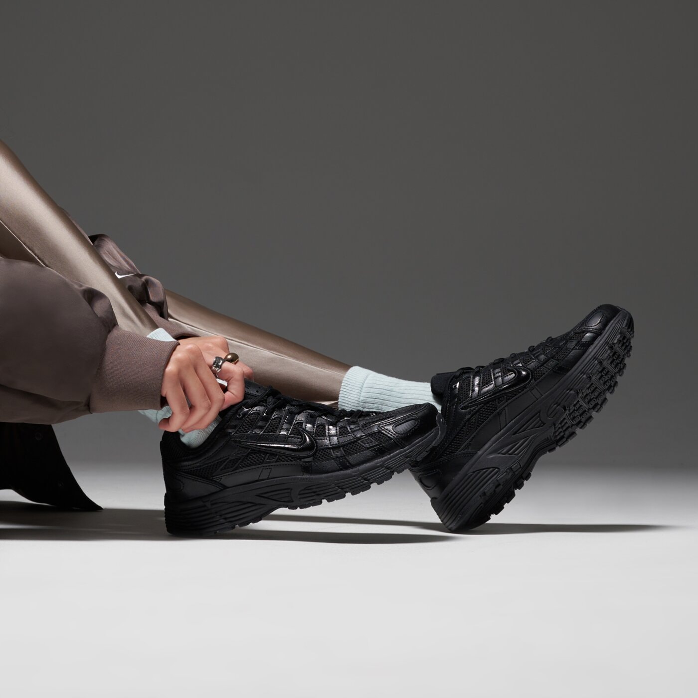 Мъжки маратонки NIKE P-6000 cd6404-002 цвят черен