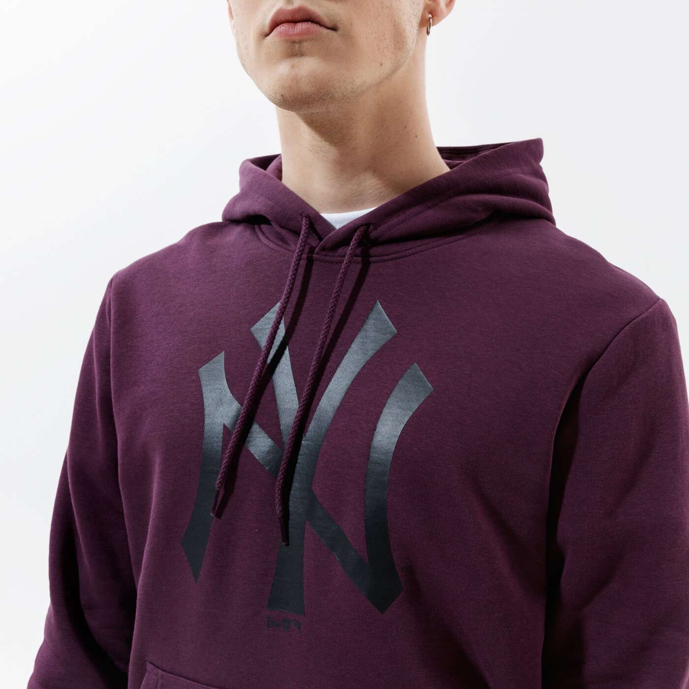 Мъжки суичър NEW ERA СУИТЧЪР С КАЧУЛКА MLB TEAM LOGO NYY NEW YORK YANKEES 12553352 цвят виолетов