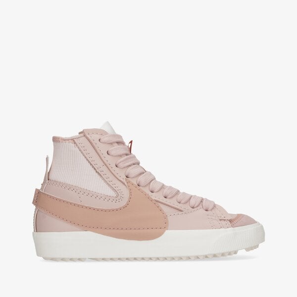 Дамски маратонки NIKE BLAZER MID '77 JUMBO dq1471-600 цвят бежов