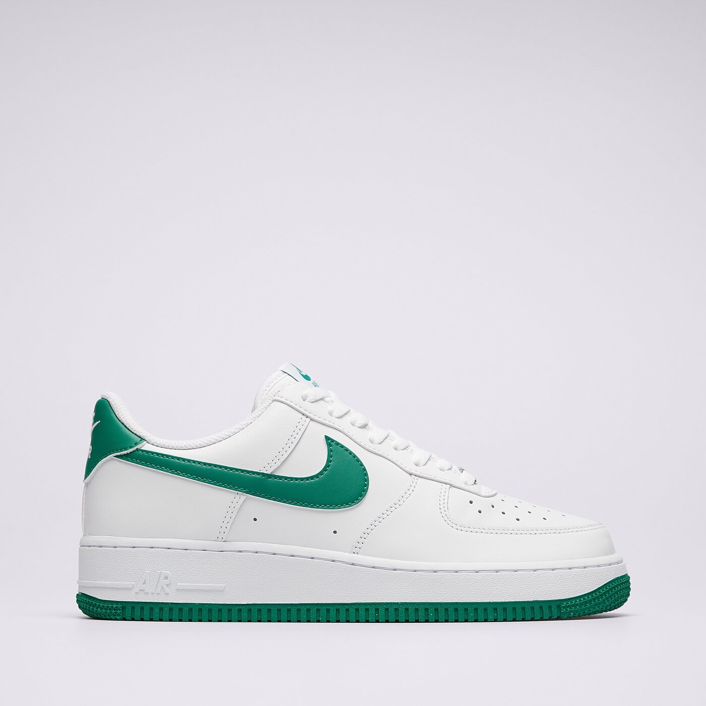 Мъжки маратонки NIKE AIR FORCE 1 '07  fj4146-102 цвят бял
