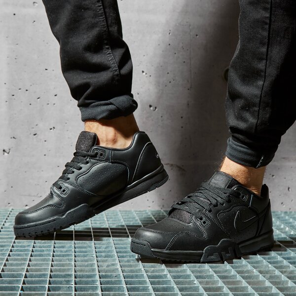Мъжки маратонки NIKE CROSS TRAINER LOW  cq9182-001 цвят черен