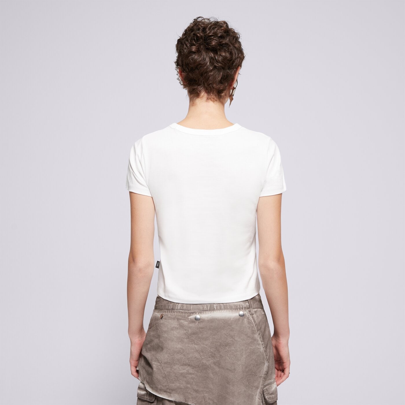 Дамска тениска VANS ТЕНИСКА BASIC MINI SS vn000jdqwht цвят бял