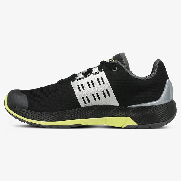 UNDER ARMOUR W CHARGED CORE 1274415003 цвят черен