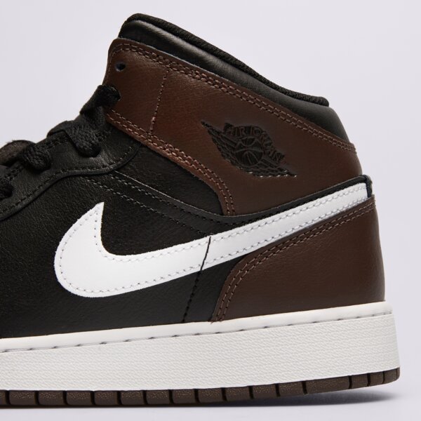 Детски маратонки JORDAN AIR JORDAN 1 MID  io3391-237 цвят черен