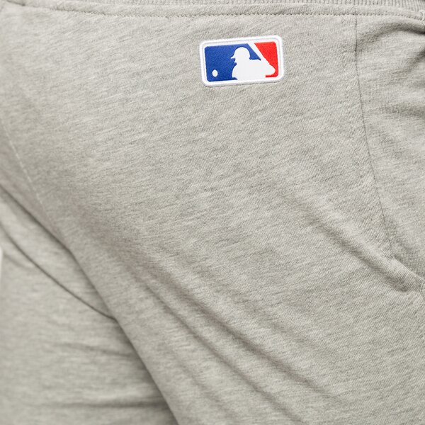 Мъжки къси панталони NEW ERA ШОРТИ MLB NY YANKEES GRY HEAT 11242881 цвят сив